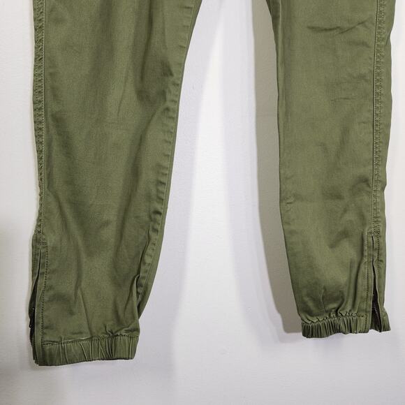 Cabi Womens Traveler Cargo Jogger Pants Olive Green Utility Size 4 Ankle Zip - Picture 6 of 9